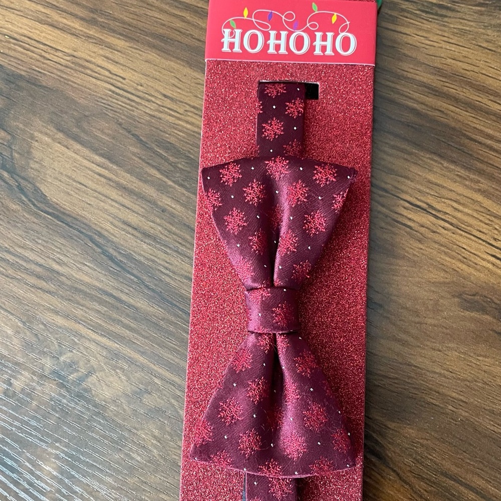 Men’s Red Bow Tie